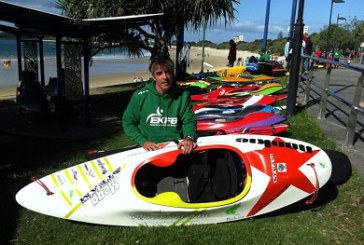 Txema Carreto, campeón del Mundo de Kayak Surf con la selección de Euskadi