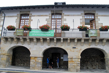 Abadiñoko EH Bilduk Udaleko batzorde informatiboen maiztasuna zehaztea eskatu du