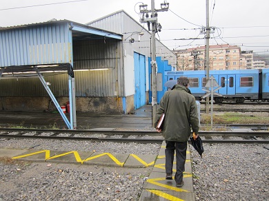 EuskoTren acondicionará un parque con zonas de ocio donde se ubican las cocheras