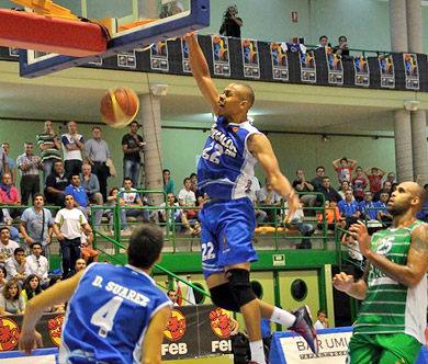 El Zornotza estrena categoría con una ajustada derrota