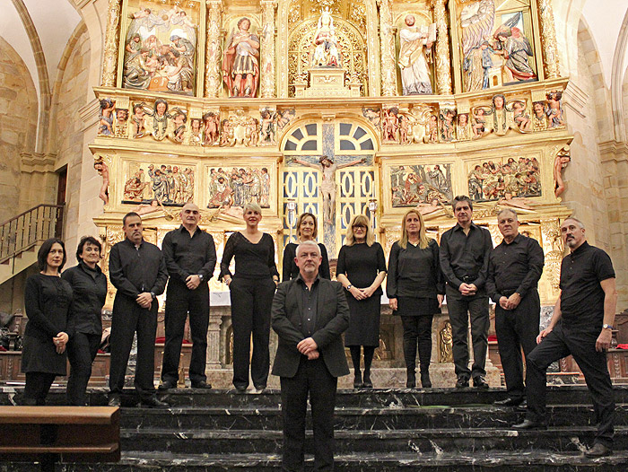 “La ausencia de relevo generacional es el mal endémico de todos los coros”