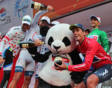 Beñat Intxausti toma Pekín