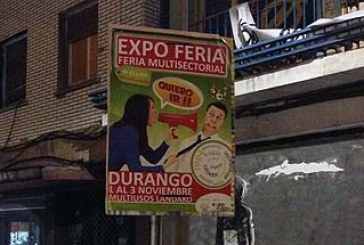 Andereak pide que se presente una queja ante Emakunde por los carteles “sexistas”