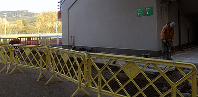 Arrancan las obras de mejora en la pista de atletismo y en el velódromo de Berriz