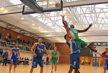 El Zornotza logra su segunda victoria del año tras superar una ‘pájara’ en el tercer cuarto