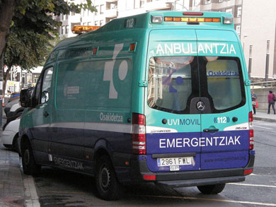 Una ambulancia con enfermera empieza a atender las 24 horas las urgencias de Durangaldea