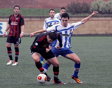 Amorebieta y Cultural derrotan por la mínima a Laudio y Arenas