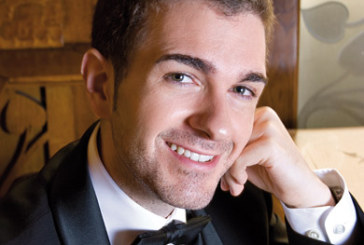 “La medicina me ha mantenido hasta que el canto ha empezado a darme de comer”