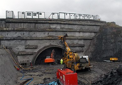La Diputación inicia la excavación del segundo túnel de la autovía Gerediaga-Elorrio