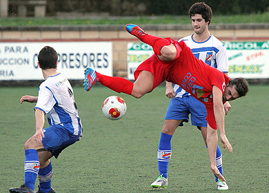 Amorebieta y Cultural afrontan la recta final de la liga en la zona media de la clasificación