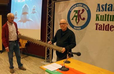 Donación a Enrike Huerta