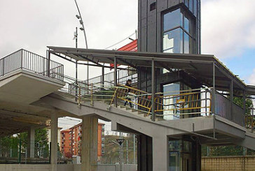 El Ayuntamiento se plantea incrementar el horario del ascensor de Zubizabala