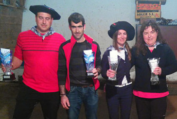 Igone Zamalloa e Ismael Manzanedo se imponen en el Campeonato de Bolos