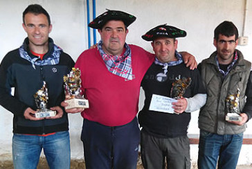 Arregi y Uribarri se aferran a la txapela del Campeonato de Bolos de Bizkaia por parejas