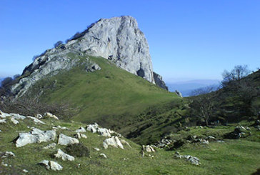Rescatado un montañero en el Mugarra tras sufrir un fuerte dolor en el pecho