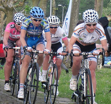 Doble cita para las ciclistas en Iurreta y Otxandio