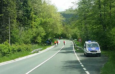 Vuelca un todoterreno en la carretera de Urkiola