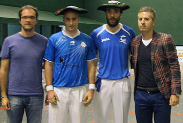 Uriarte y Lambert se llevan con facilidad el Torneo San Trokaz de trinquete de Abadiño
