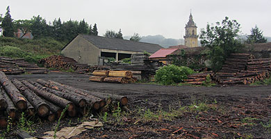 La serrería de Iurreta se traslada en diciembre y deja libre el terreno para 64 casas