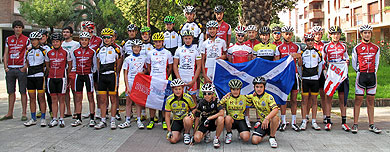 Encuentro entre ciclistas de Durangaldea, Gran Bretaña y Estados Unidos