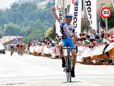 Diego Pérez se adjudica el campeonato de Euskadi junior en Amorebieta