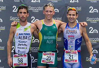 Bizkarra cierra una excelente semana con un tercer puesto en el Triatlón de Sestao