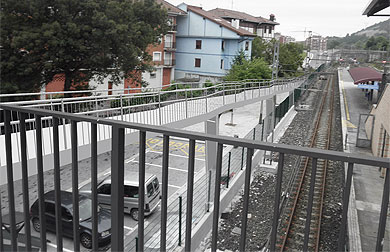 Una rampa completará el acceso al barrio de Zubizabala