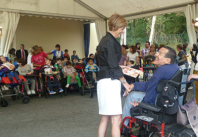 La Diputación se acerca a personas con parálisis cerebral