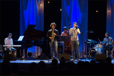 El Festival de Jazz y Blues del Arriola reúne a estrellas como Tino Gonzales y Leburn Maddox