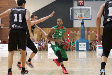 El Zornotza pone emoción a su victoria ante el colista