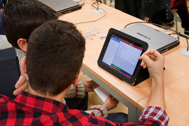 Colegios del Estado conocerán mañana en Lauaxeta el uso del Ipad en la enseñanza