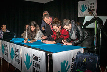 Zornotzako Gure esku dago ekimenak 2015erako dinamikak aurkeztu ditu