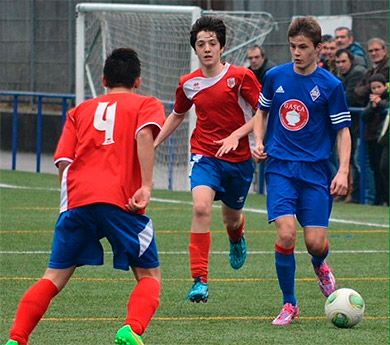 Flavi salta al campo