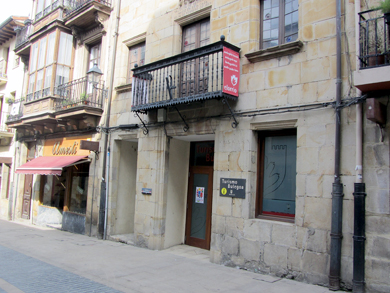 EME repite la exitosa campaña  ‘Elorrioxon dendarik denda’que arranca hoy