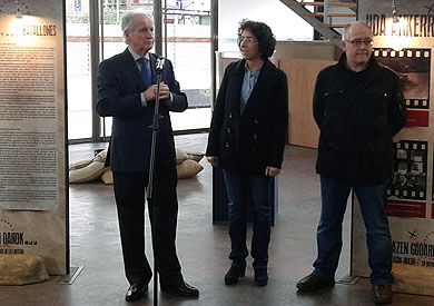 Dos exposiciones y una guerra