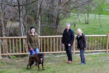 El Ayuntamiento acondiciona una zona de esparcimiento para perros en Betarragane