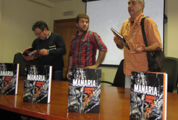 Herritarren aniztasuna islatzen du Txelu Angoitiaren ‘Mañaria, harrizko herria’ liburuak