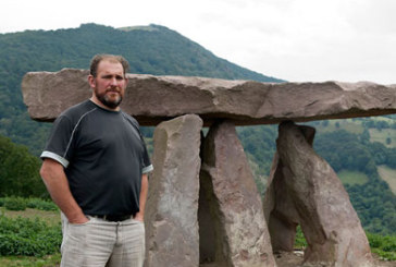 Iñaki Perurena leerá mañana el pregón de una fiesta solidaria en Amorebieta