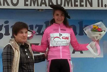 La elorriarra Aroa Gorostiza gana la Vuelta a Gipuzkoa