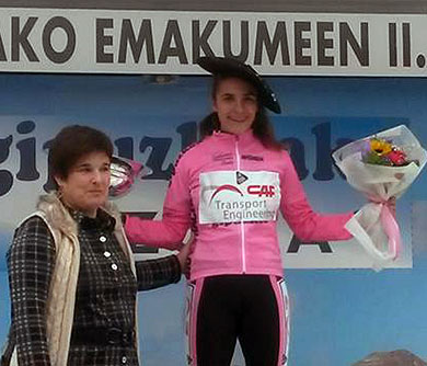 La elorriarra Aroa Gorostiza gana la Vuelta a Gipuzkoa