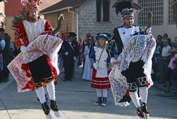 Intxaurre trae el carnaval de Zuberoa a la Euskal Astea