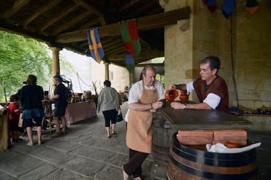 Tres celebraciones diferentes coincidirán mañana en Elorrio