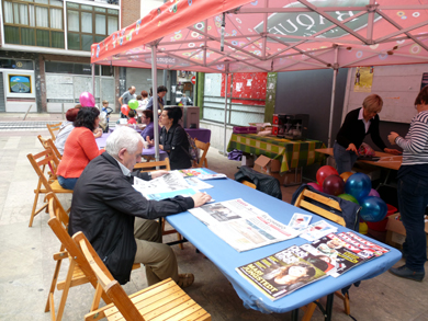 Iurretako biblioteka merkatura eramango dute bihar