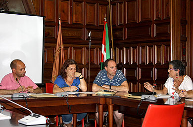 Berriz se ofrece para acoger a refugiados de guerra