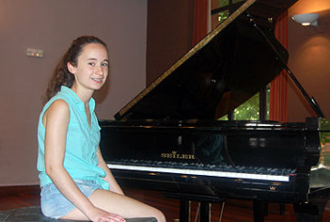 Maite Molina, alumna de piano de Bartolomé Ertzilla, obtiene plaza en Musikene