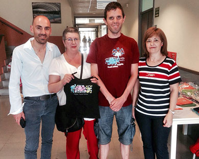 Abadiño recauda 500 euros para las personas afectadas de esclerosis múltiple