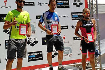 Gorka Bizkarra se lleva el triatlón de Riaza con el Embrunman en mente