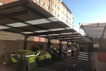 Una marquesina protegerá a los baserritarras en el parking de Ixer los días de mercado
