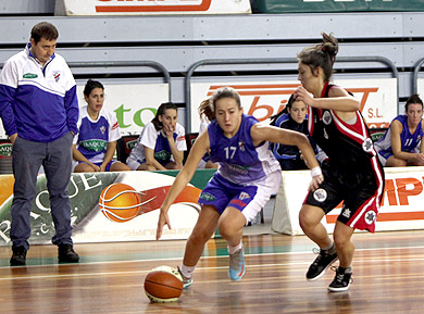 El Torneo Baqué y el Memorial Javi Durango ofrecen un festival de baloncesto femenino