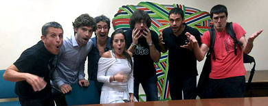 Los concejales de EH Bildu reaccionan así tras recibir una invitación que dice…